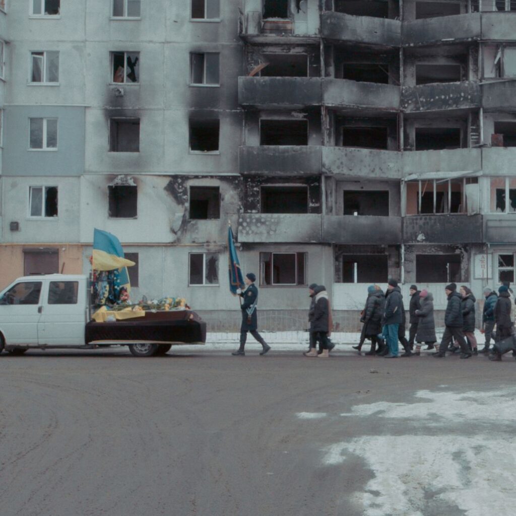 фільм уламки світла