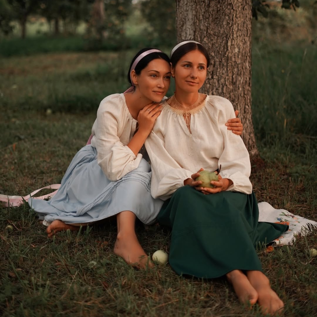 бренд-мальви-ентоодяг-україни-вишиванка-український-бренд-вишивки-стильна-вишивка-сучасний-стиль