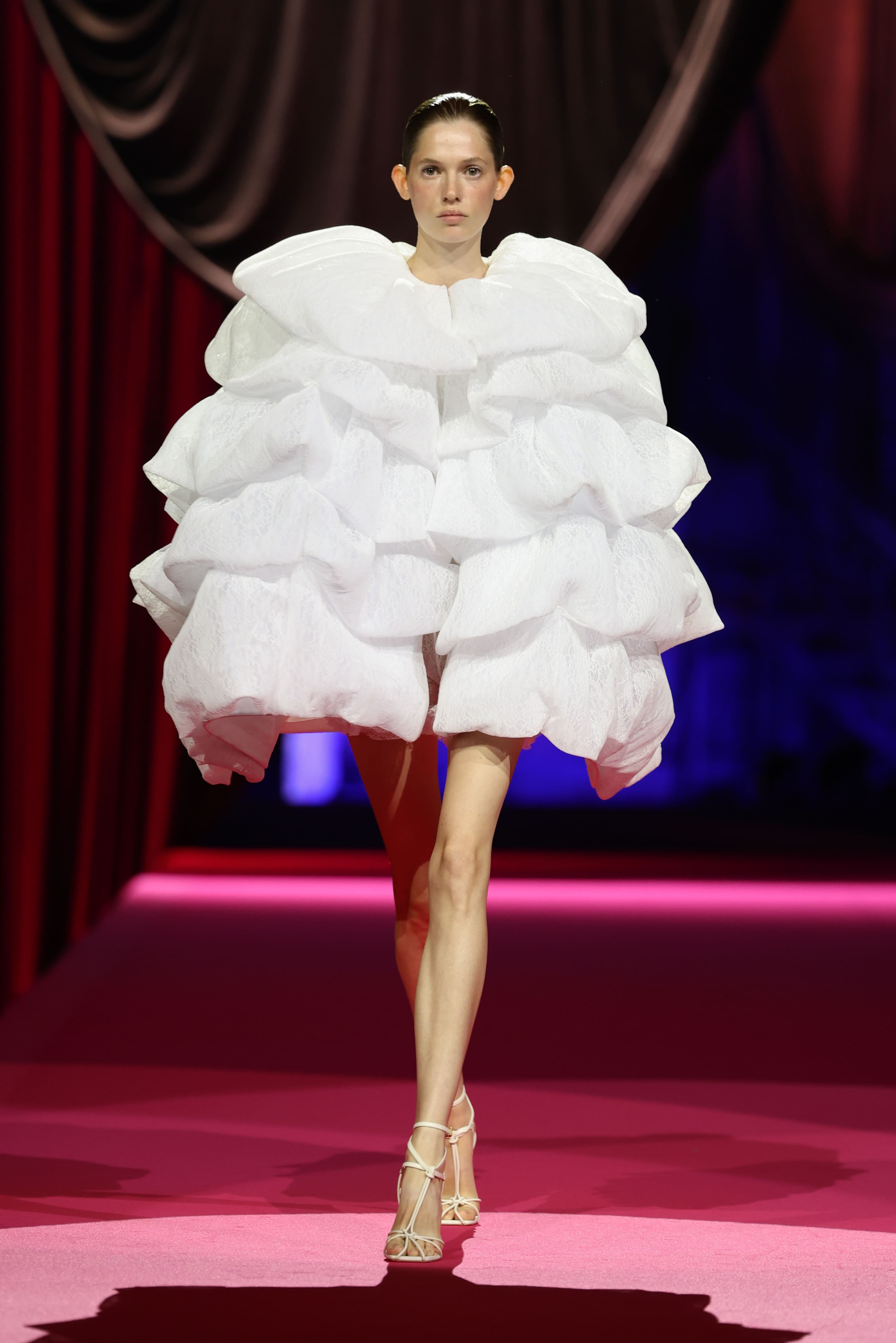 the_COAT_by_Katya_Silchenko_Runway_Volodymyr_Bosak-4