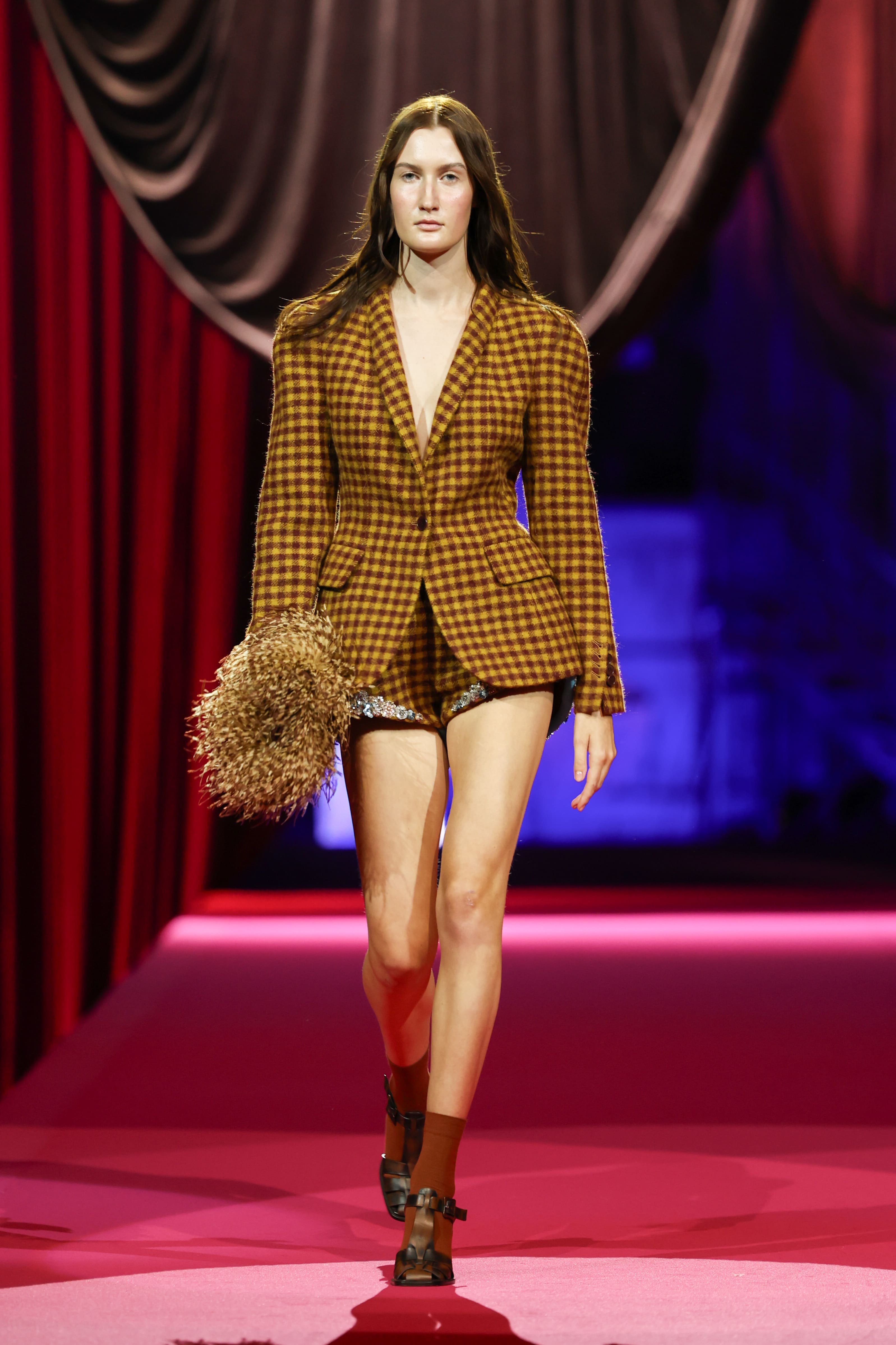 the_COAT_by_Katya_Silchenko_Runway_Volodymyr_Bosak-8